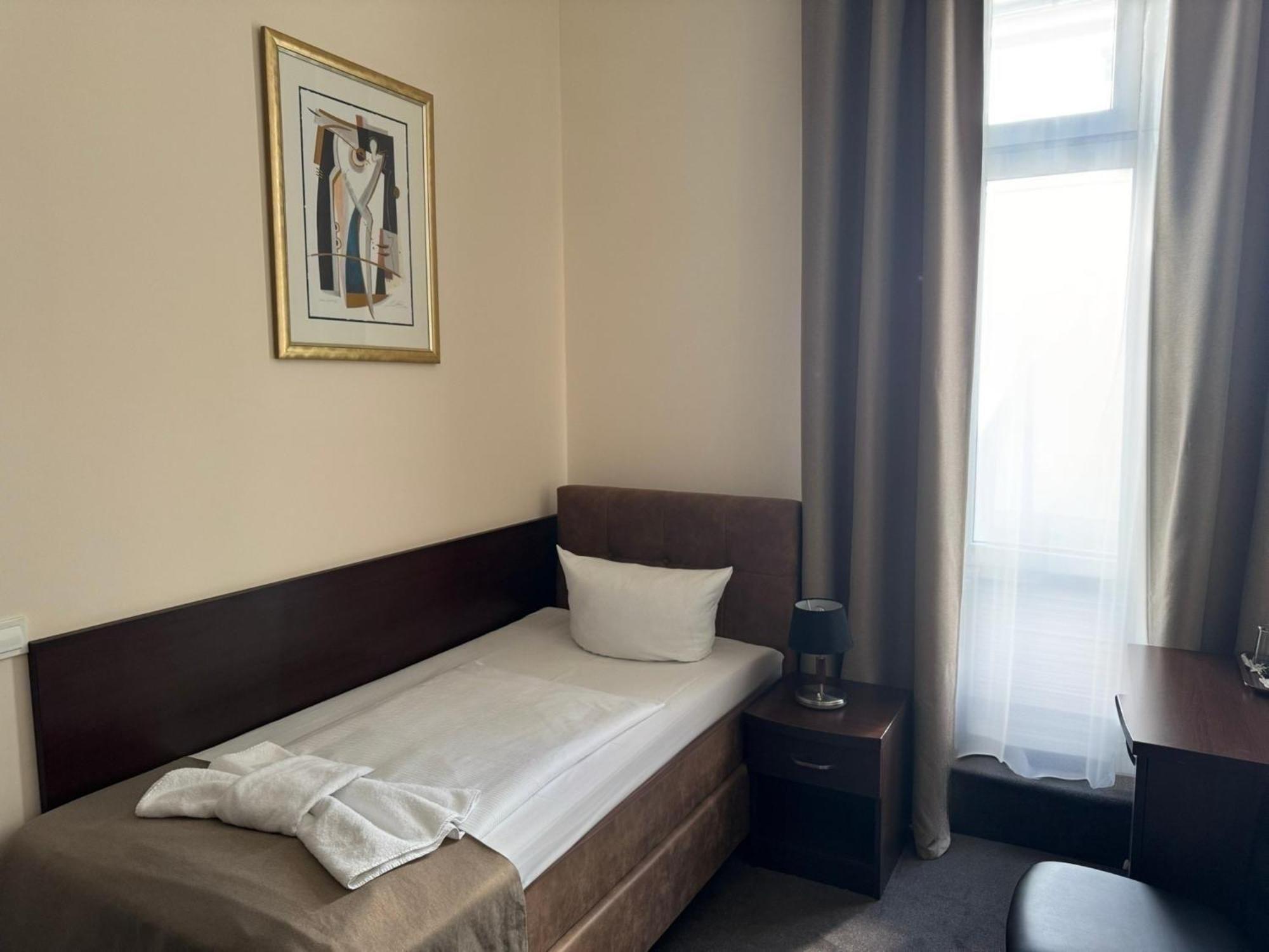 Upper Room Hotel Kurfuerstendamm — Foto 2