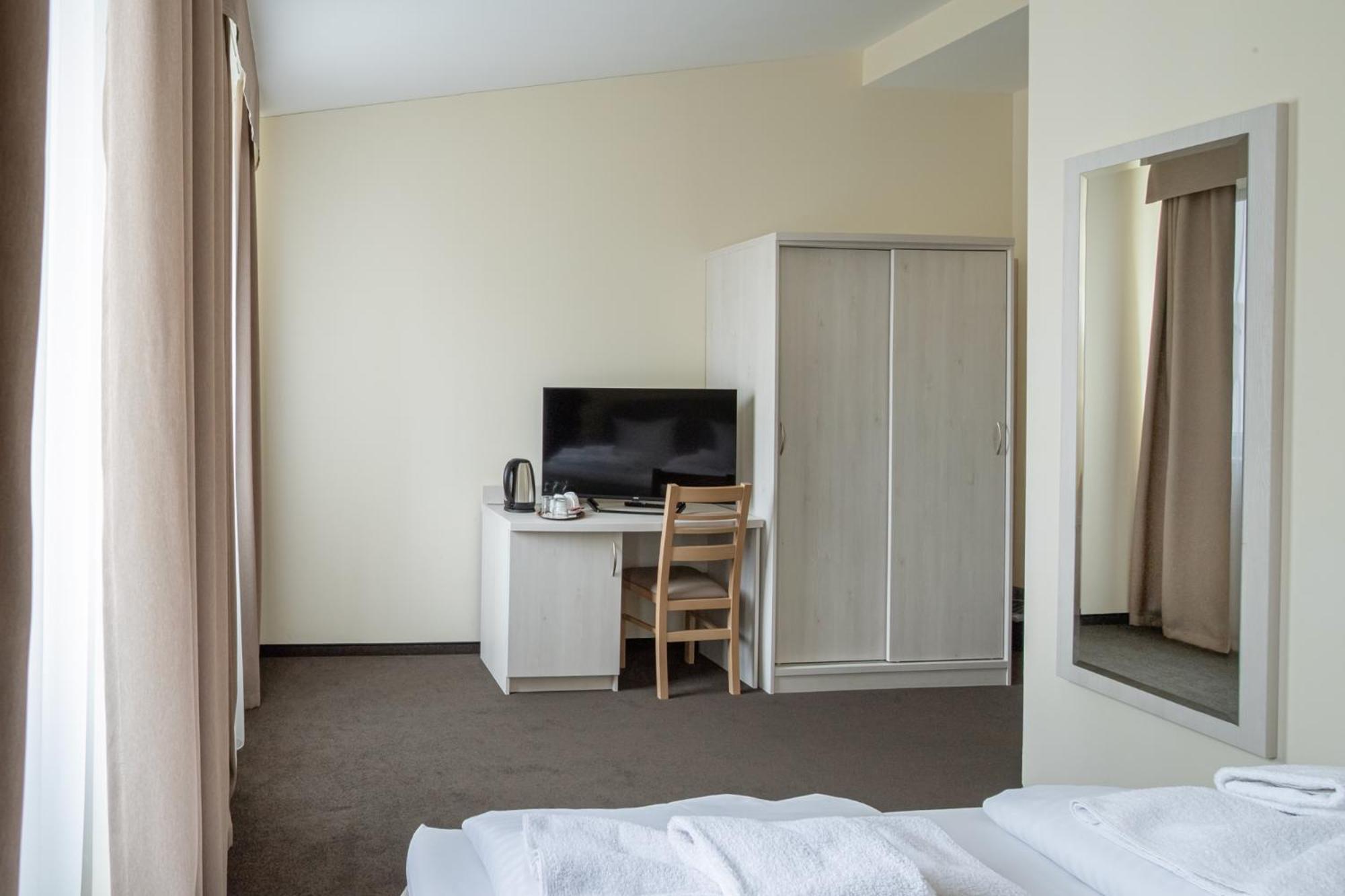 Upper Room Hotel Kurfuerstendamm — Foto 1